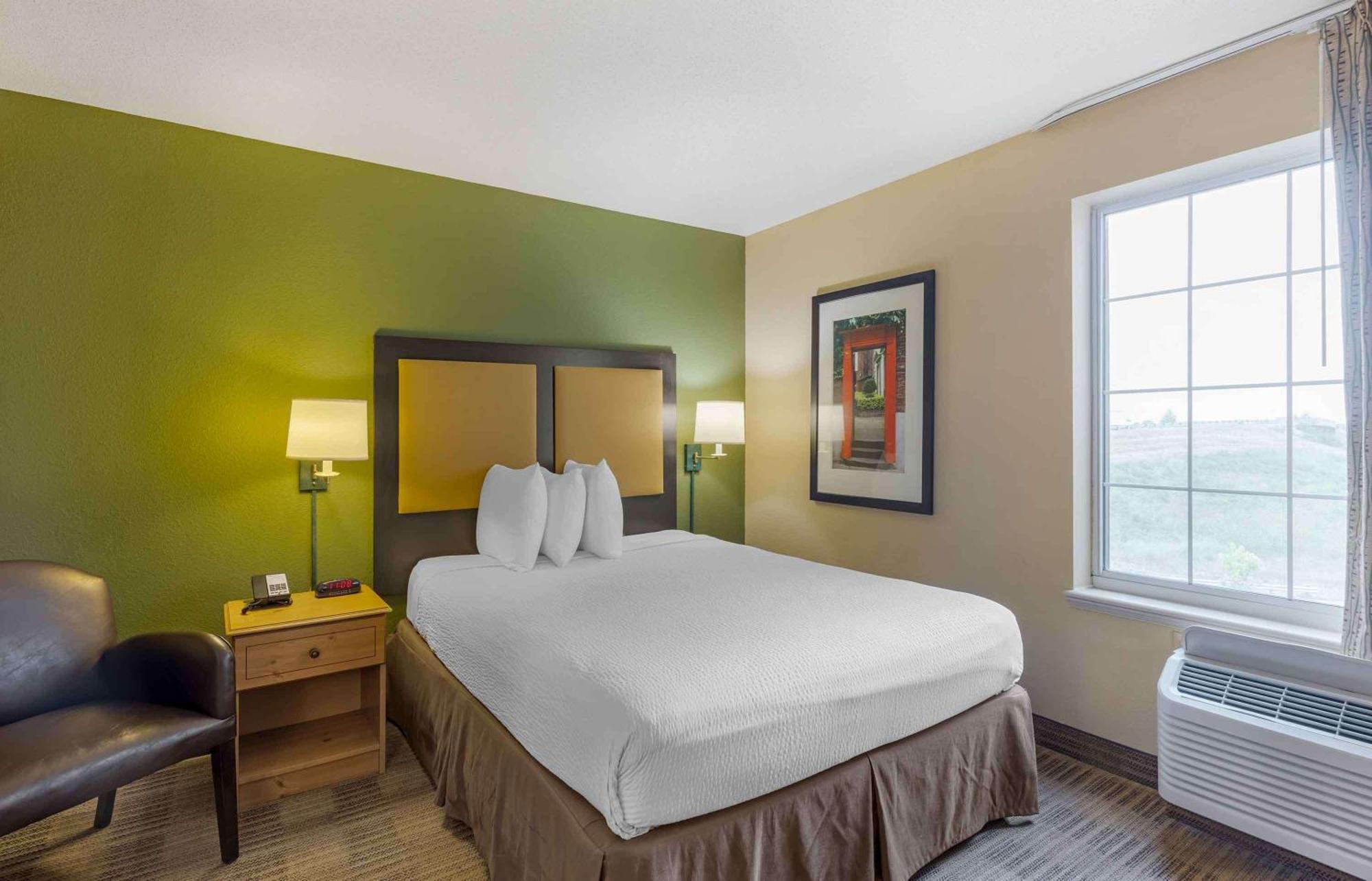 Extended Stay America Select Suites - Chicago - Vernon Hills - Lincolnshire Mettawa Exterior photo